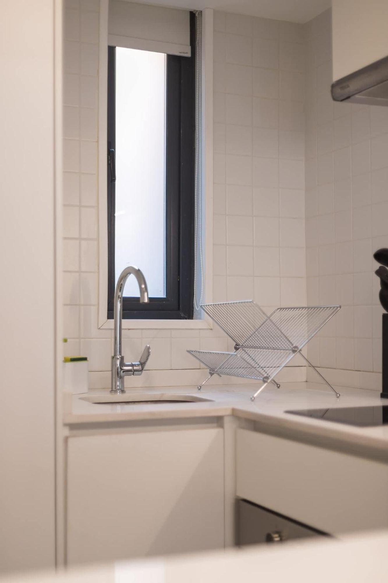 Apartamento Vive Al Maximo 1d1b En Metro Salvador Santiago